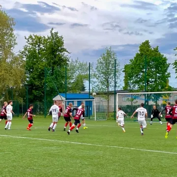 Sporting Radomsko wygrywa wysoko w Wieluniu
