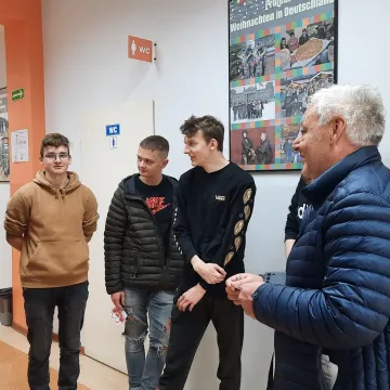 Dary dla Kresowian ruszyły z Radomska w dalszą drogę