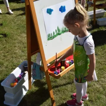 Wiosenne malowanie w PP 9 w Radomsku