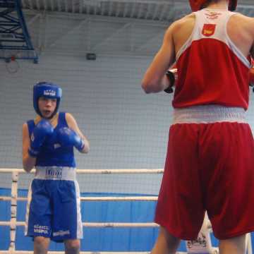 Rozpoczęły się Mistrzostwa Wojewódzka Łódzkiego w boksie. Oglądaj live na Facebooku