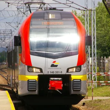 Pociąg „Warszyc” wjechał na peron w Radomsku