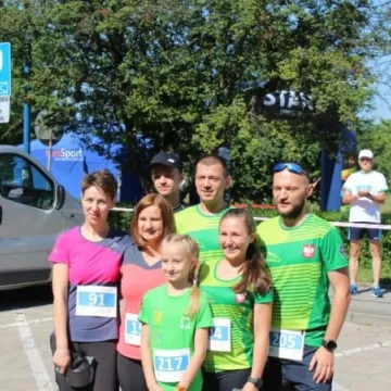 Przebiegli ulicami miasta