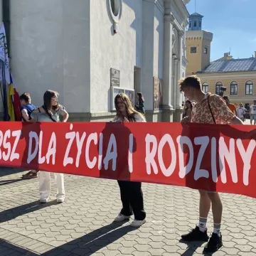 Ulicami Radomska przeszedł Marsz dla Życia i Rodziny