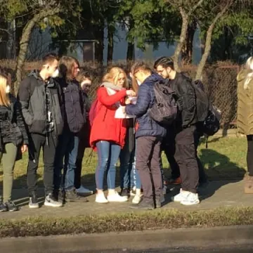 Antysmogowy happening uczniów Drzewniaka