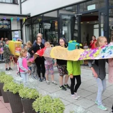 Dzień Smoka: Parada Smoków!