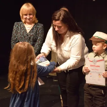 Piosenką uczcili Niepodległą