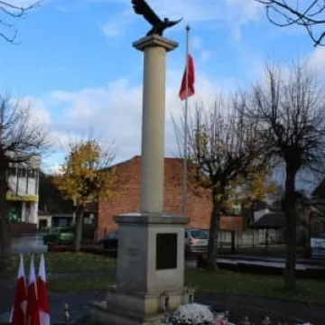 Upamiętnili 99 lat niepodległości