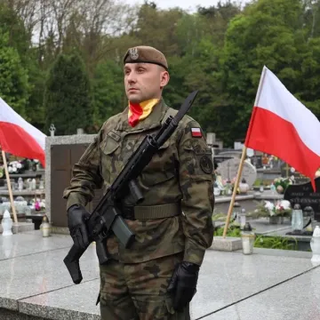 W Bąkowej Górze upamiętniono 77. rocznicę mordu żołnierzy KWP