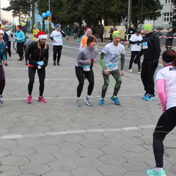 Radomsko: Ponad 200 zawodników w biegu „Szansa Na 5”
