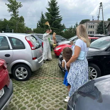 Poświęcenie pojazdów w parafii św. Klemensa w Lgocie Wielkiej