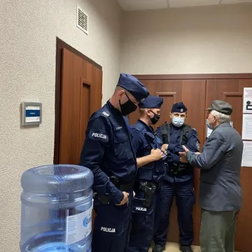 Protest mieszkańców nic nie dał. Ośrodek zdrowia w Ładzicach zlikwidowany. Zastąpi go prywatna placówka