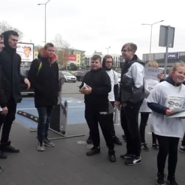 Happening antysmogowy uczniów ZSP1 w Radomsku