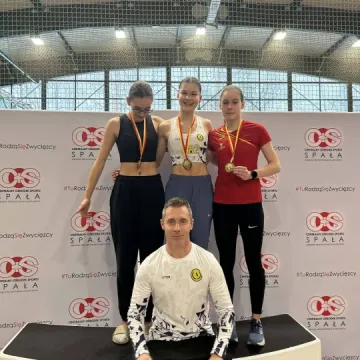 Medale i rekordy życiowe lekkoatletów z Radomska w Spale