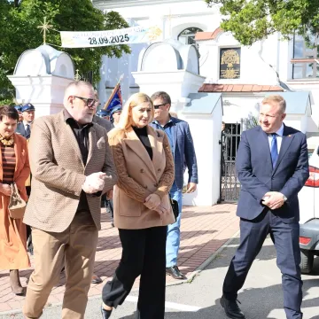 Lokalne tradycje w centrum uwagi podczas święta ziemniaka w Dmeninie