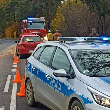 Wypadek w Kodrębie. Dwie kobiety zostały przewiezione do szpitala