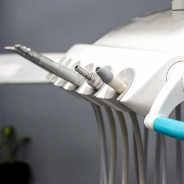 Unit stomatologiczny – niezbędny element w każdym gabinecie dentystycznym