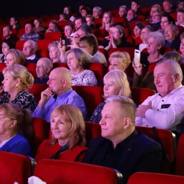 Przedszkolaki z „dwójki” dla babci i dziadka