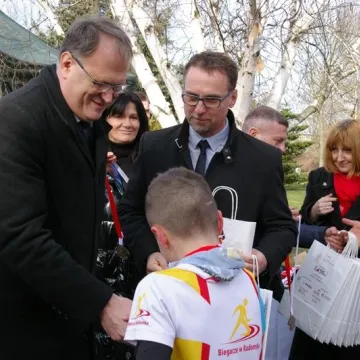 Pobiegli Tropem Wilczym