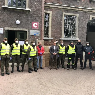 Szpitale i podmioty lecznicze otrzymały środki ochrony indywidualnej