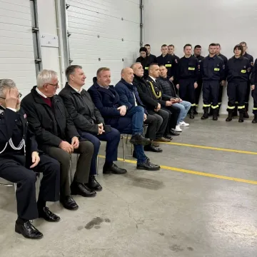 Nowy rozdział w historii OSP Dąbrówka. Jednostka zyskała nowoczesne wyposażenie