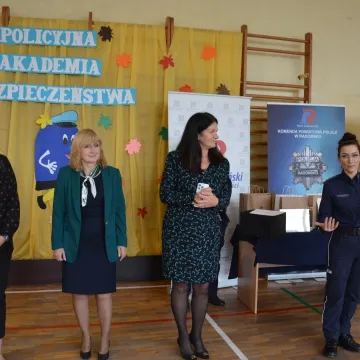 Szkoły rywalizują w Policyjnej Akademii Bezpieczeństwa