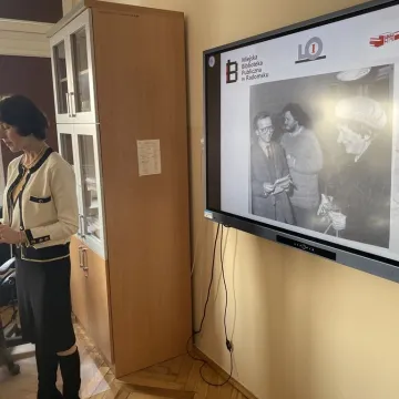 Uczniowie z powiatu radomszczańskiego zmierzyli się z twórczością Wisławy Szymborskiej w I LO w Radomsku