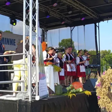 Dożynki w Jedlnie: koncerty, atrakcje i podziękowania za plony