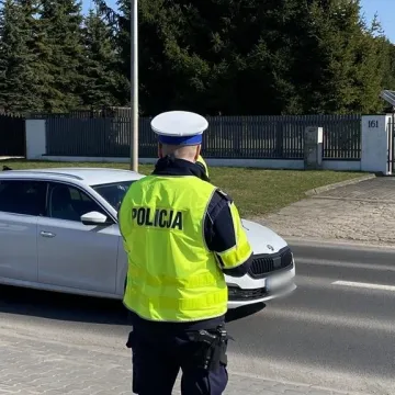 Kobieta za kierownicą łagodzi obyczaje, czyli Dzień Kobiet z radomszczańską policją