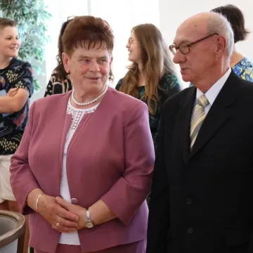 Złoci małżonkowie uhonorowani medalami