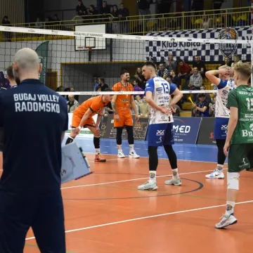 Pięć setów walki w Radomsku