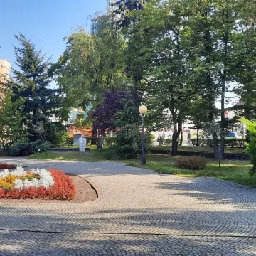 Co z ławkami na placu 3 Maja? Wracają na swoje miejsce