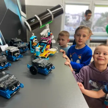 Przedszkolaki w Reymontówce na Bugaju w Radomsku