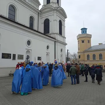 Orszak Trzech Króli w Radomsku: radość i kolędy