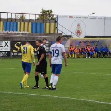 IV liga. RKS Radomsko - LKS Kwiatkowice 3:0