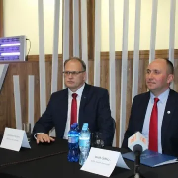 Debata kandydatów na prezydenta miasta