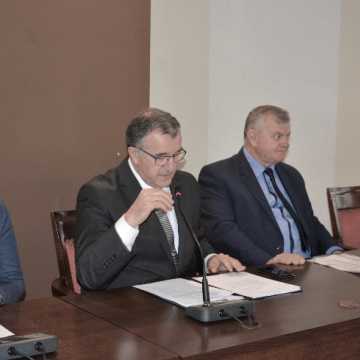 Radni dyskutowali o osobach niepełnosprawnych oraz zmianach w statucie Szpitala Powiatowego w Radomsku