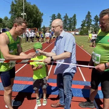 „Bieg na 1 Milę” na otwarcie nowej bieżni w Kamieńsku