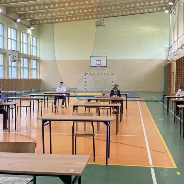 Ósmoklasiści przystąpili do egzaminu