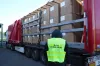 Niemal 11 ton nielegalnego tytoniu w naczepie mercedesa