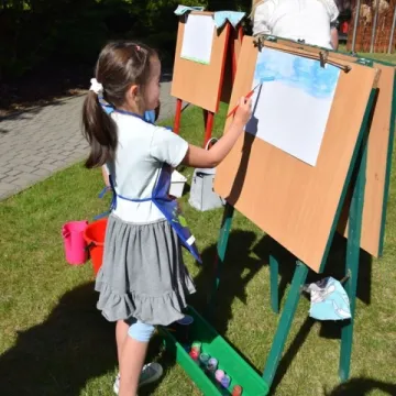 Wiosenne malowanie w PP 9 w Radomsku