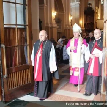 Procesja jadwiżańska przeszła przez Radomsko