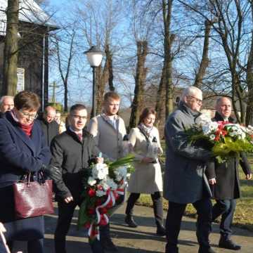 W Niedośpielinie upamiętniono Andrzeja Pełkę