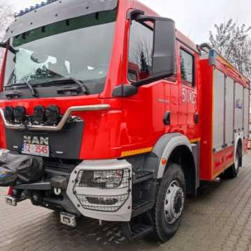 Nowiutki wóz bojowy dla strażaków z Radomska