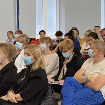 Trzeba pobudzić młodzież do aktywności fizycznej. Konferencja w Radomsku