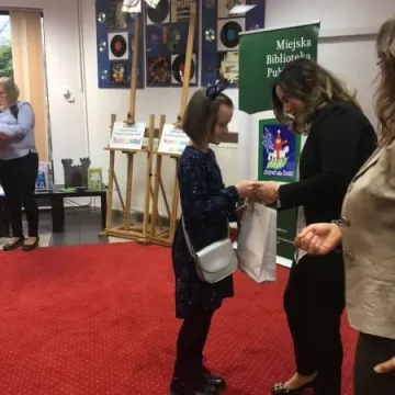 Rozstrzygnięcie konkursów plastycznych w Bibliotece w Radomsku