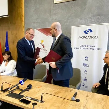 Podpisano list intencyjny. W Radomsku ma powstać terminal PKP Cargo