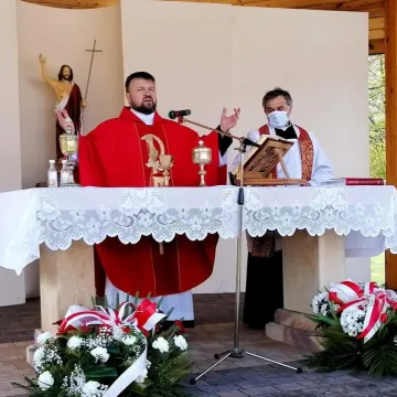 W Bąkowej Górze oddano hołd zamordowanym Żołnierzom Wyklętym