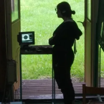 Strzeleckie sukcesy pistoleciarzy OKSS „10-tka”