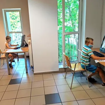 Dzieci uczą się programowania Scratch