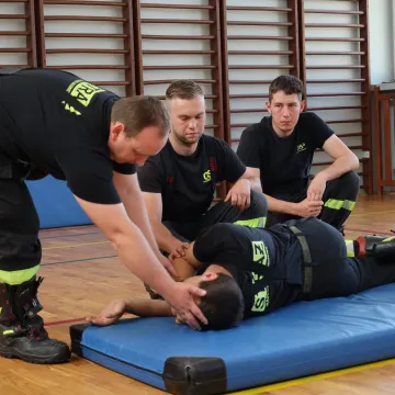 „Bezpieczne wakacje” – ruszył cykl szkoleń dla uczniów szkół podstawowych